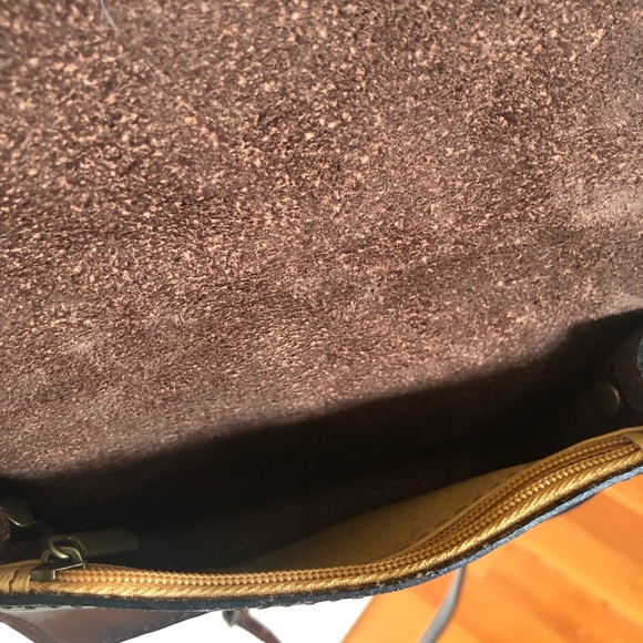 Vera Pella Italian leather crossbody purse - Picture 7 of 8